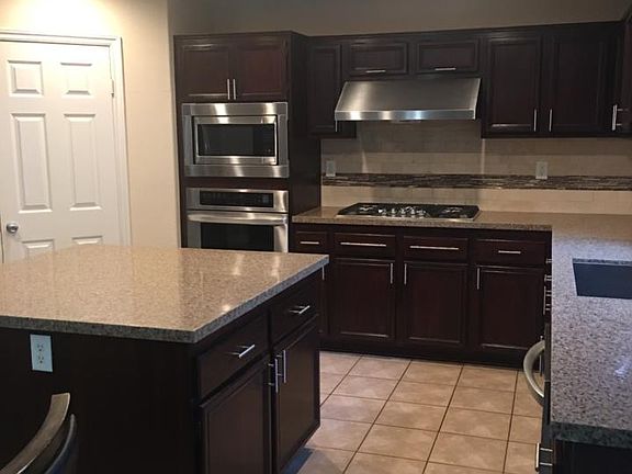 3rd image of 29312 Gandolf Ct