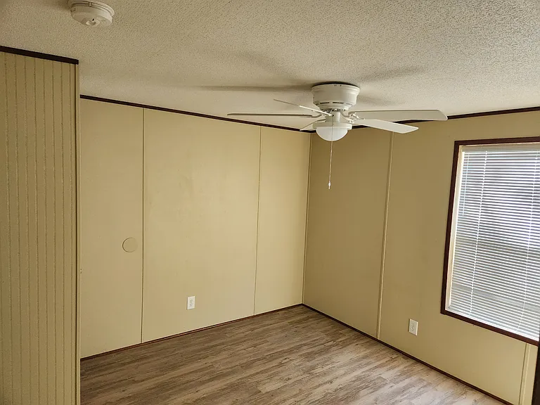 110 Chuparrosa Ln — Photo 11