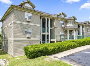 813 Holiday Rdg APT H1, Branson, MO 65616