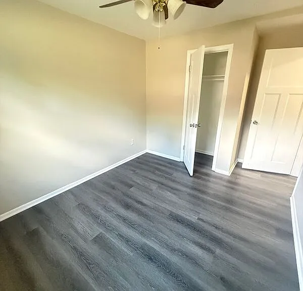 4200 Lakebreeze Ave N #1 — Photo 11