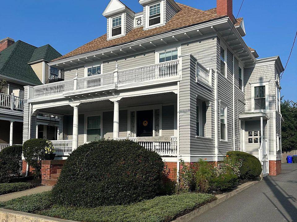 1st image of 21 Elmgrove Ave APT 4