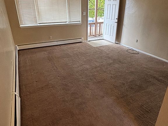 2nd image of 1455 Hathaway Dr APT 1