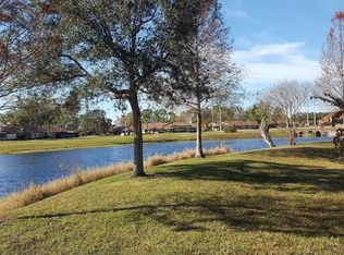 1427 Water View Dr W, Largo, FL 33771