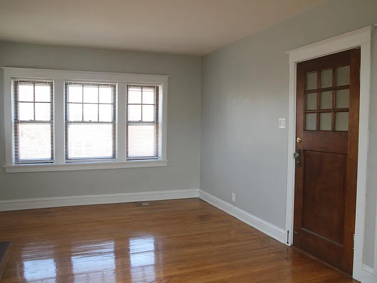 7560 Ethel Ave #2W — Photo 2