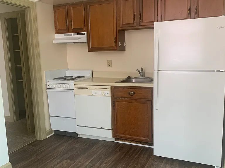 414 Middle St #I — Photo 7