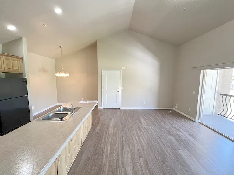 426 W 200th St N #207 — Photo 19