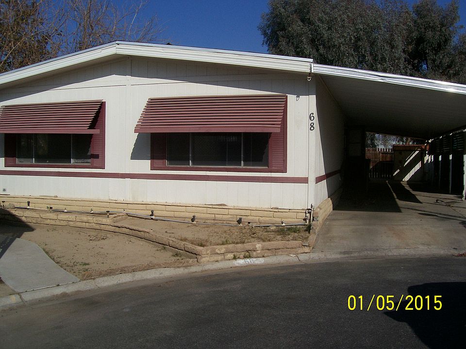 2nd image of 3000 S Chester Ave Space 68
