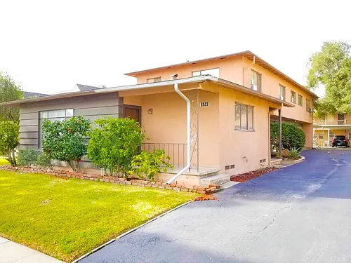 5929 Primrose Ave #3/4 Photo 1