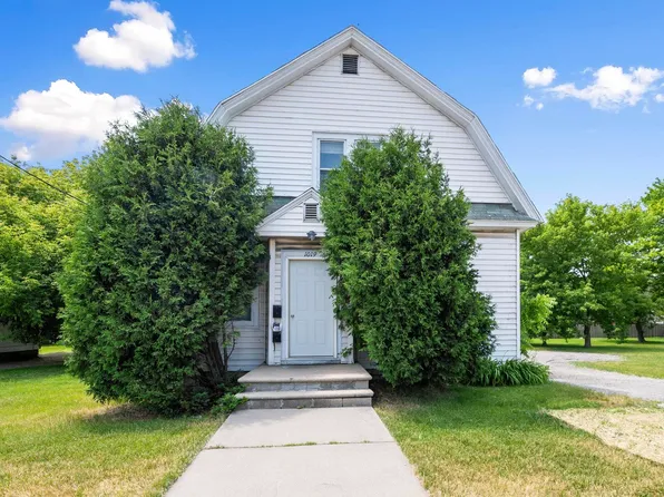 1019 Velp Ave, Green Bay, WI 54303