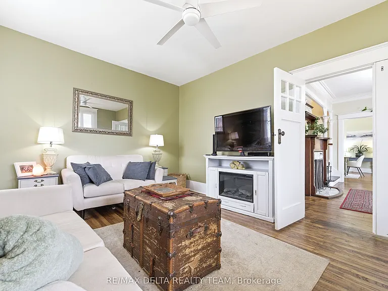 703 Front St N — Photo 8