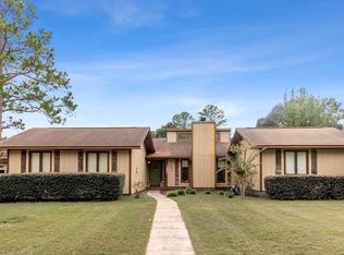 301 Foxrun Trl, Dothan, AL 36303