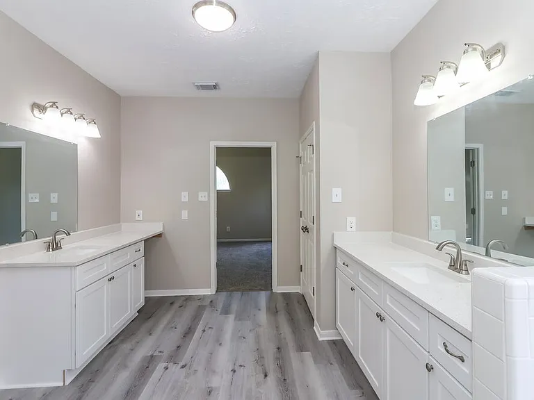 2634 Vermillion Rd — Photo 15