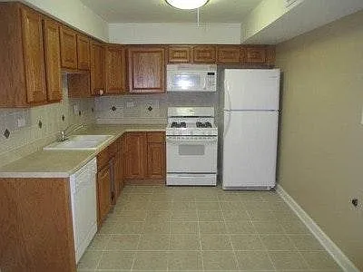 703 Waterford Rd S — Photo 1