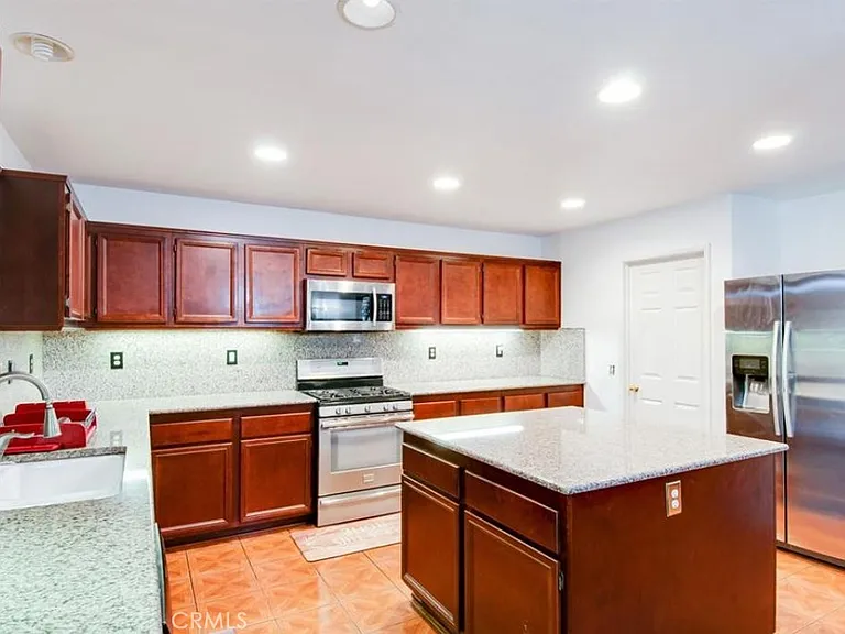 38305 Encanto Rd — Photo 4