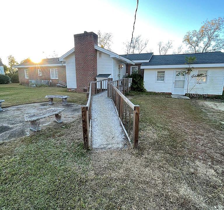 110 N Cotton St, Poulan, GA 31781 Zillow