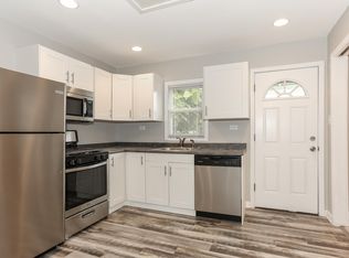 320 Thayer Ave, Joliet, IL 60432