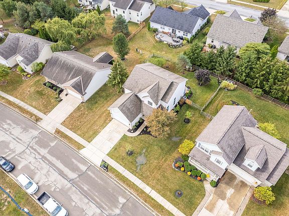 4th image of 9705 New California Dr