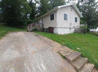 114 Malvern Rd, Oak Ridge, TN 37830