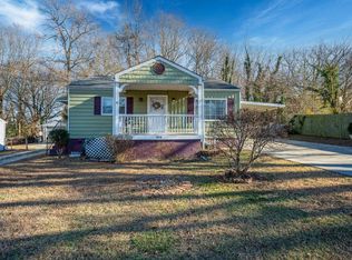304 Pisgah Dr, Greenville, SC 29609