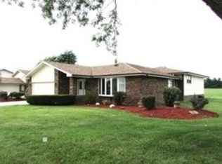 12810 Woodland Dr, Homer Glen, IL 60491