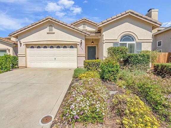 4th image of 9645 Holly Creek Ct