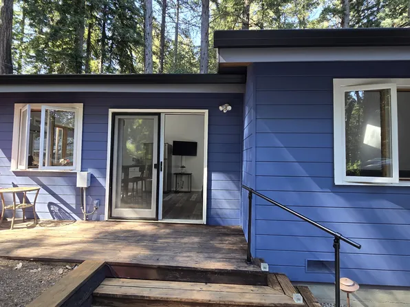 64 Comstock Ln #A, Santa Cruz, CA 95060