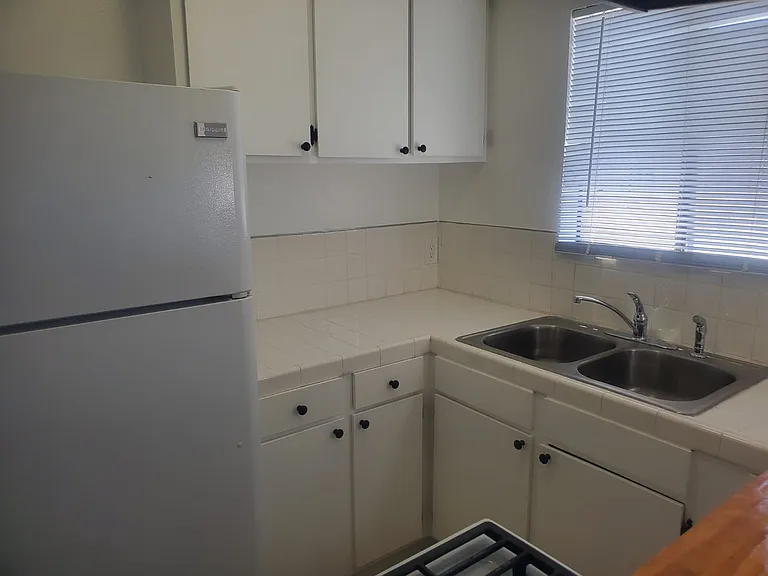 LEFT SIDE OF KITCHEN