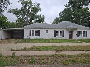 320 E Allison St, McPherson, KS 67460