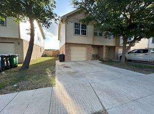13611 Woodstone Way #13611, San Antonio, TX 78233