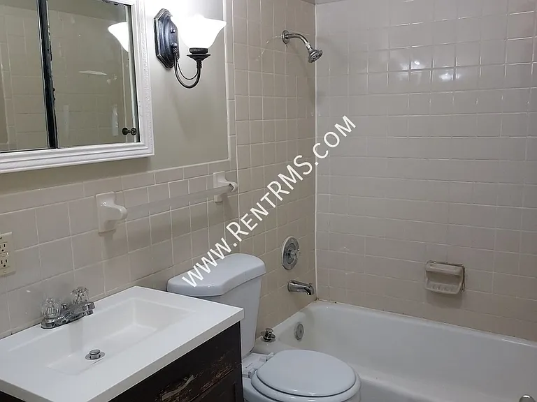 1272 SW Western Ave #2 — Photo 19
