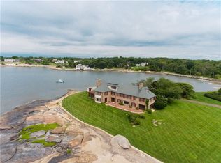39 Vineyard Pl, Guilford, CT 06437