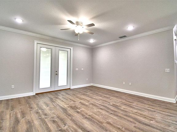 4th image of 167B Lake Thomas Dr