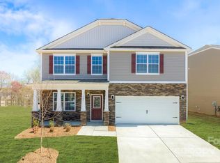 235 Shorthorn Rd, Fletcher, NC 28732