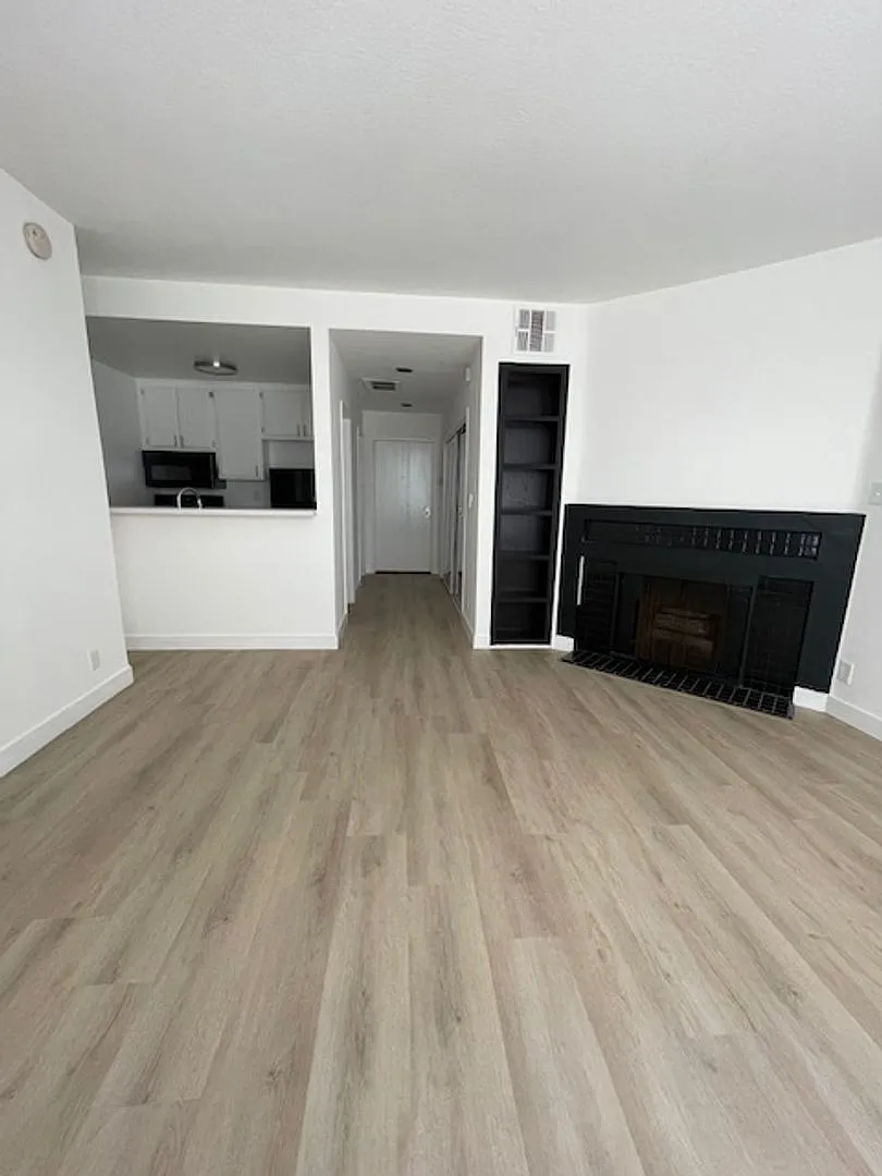 i3845 — Photo 2