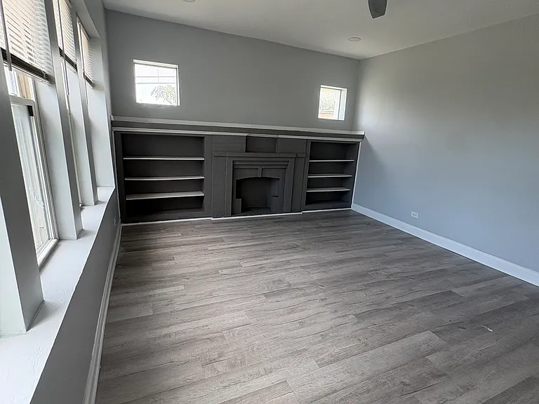 843 E Marquette Rd — Photo 3