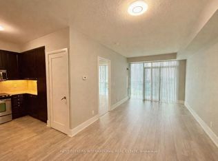 70 Roehampton Ave #1611, Toronto, ON M4P1R2