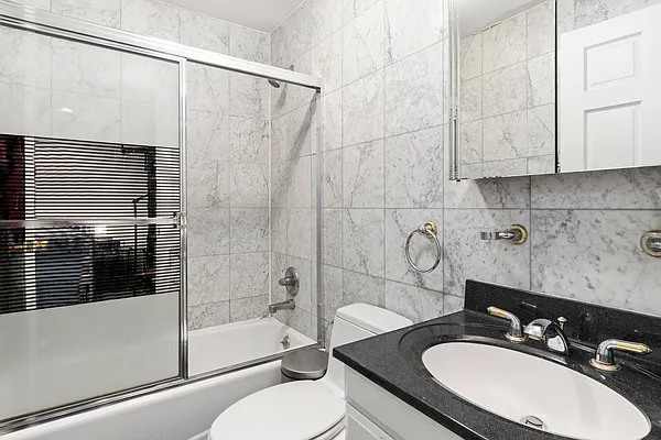 Rented by Douglas Elliman | media 19