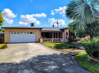 2301 Everglades Dr, Miramar, FL 33023