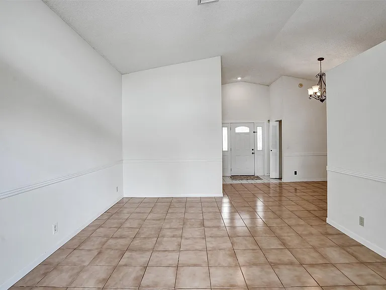 3151 NW 107th Dr — Photo 3