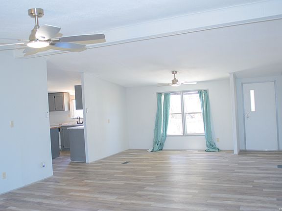 5th image of 290 Crestfield