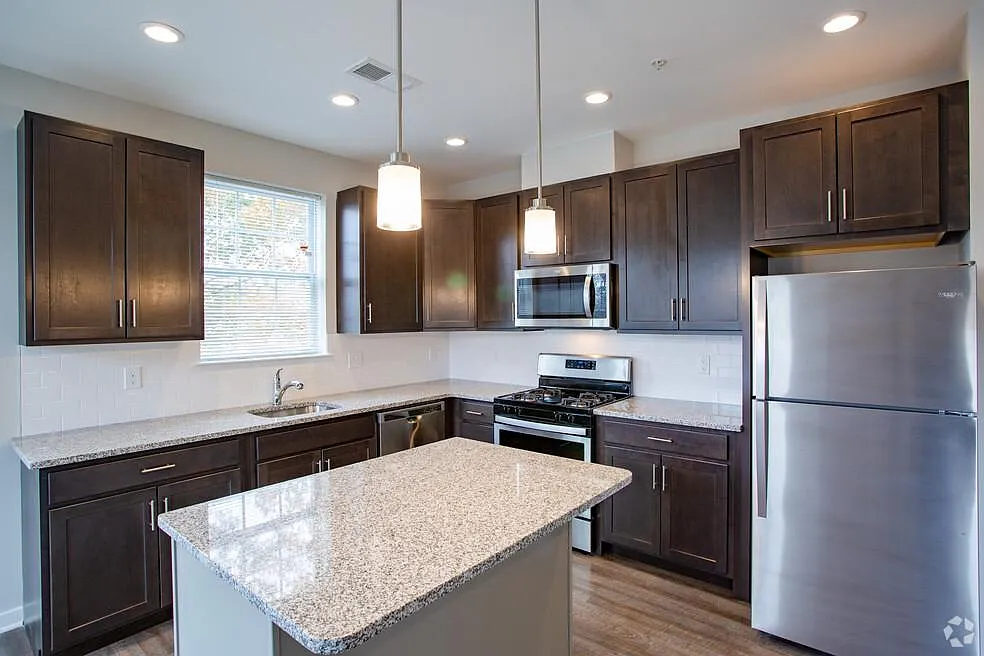 Cresson Hill Apartments — Photo 2