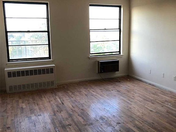 3rd image of 190 1st St APT 5J