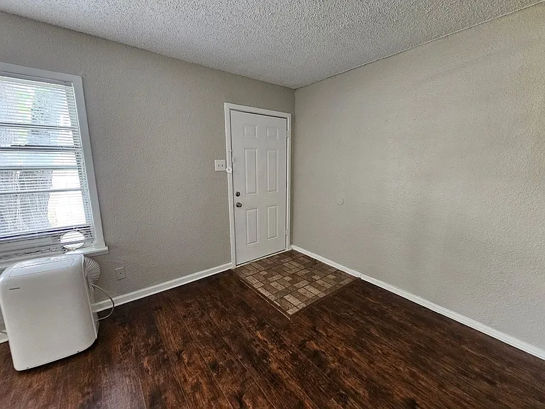 6365 Hollis Ave — Photo 3