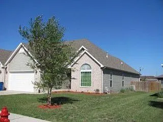 1815 Periwinkle Dr photo 1