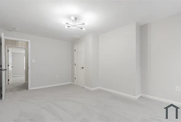 1235 N Bond St — Photo 9