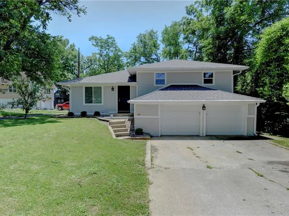 1015 Cheyenne St, Leavenworth, KS 66048