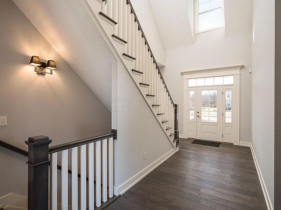 3rd image of 7322 New Albany Links Dr