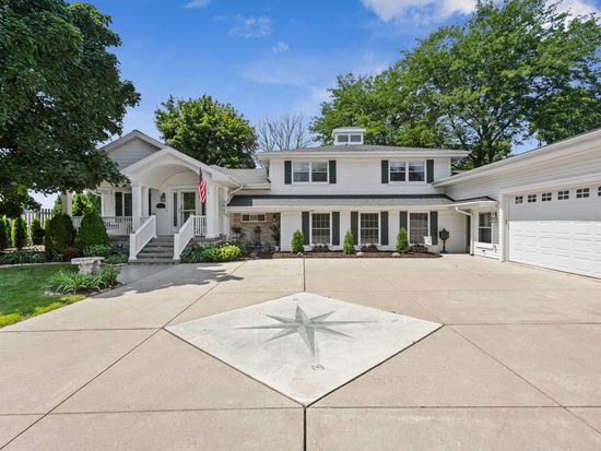 3283 Nicolet Dr, Green Bay, WI 54311