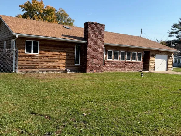5260 E Summerholme Dr, Knox, IN 46534