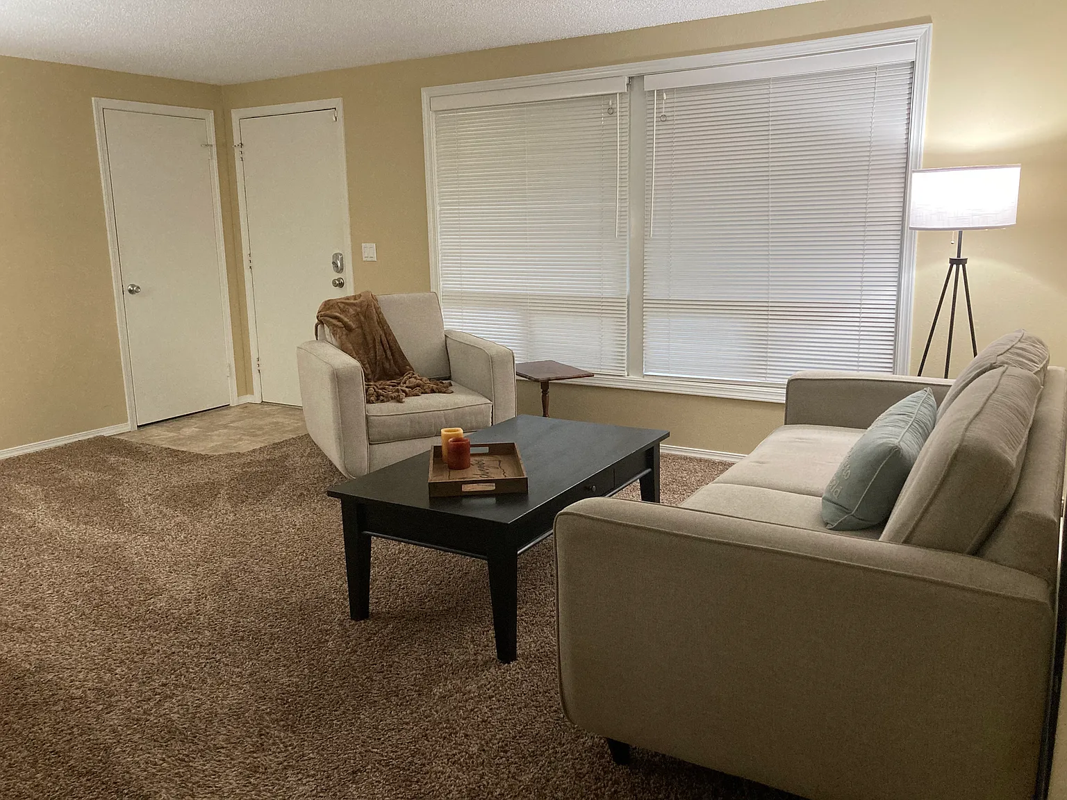 3 bed, 1397 sqft, $3,000 — Photo 3